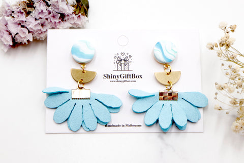 Light Blue & Gold Flower 2