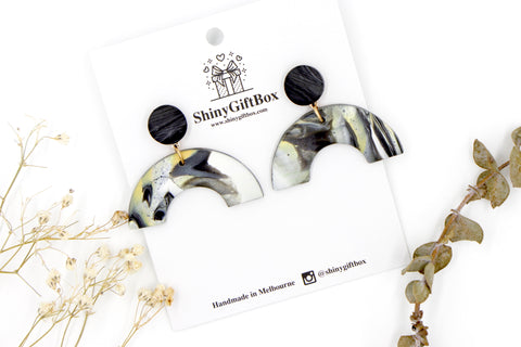 Granite Yellow & Black Arch Dangle