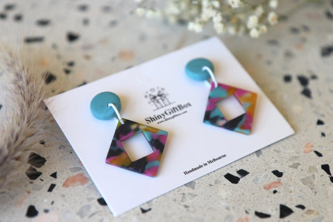 Turquoise/Teal Colourful Diamond